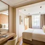 Merveil - Signature Suite - Tour Eiffel - Viala IV